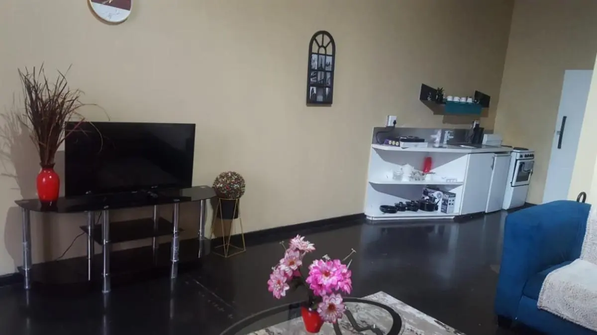 Image 4 of Urban Rise Living1