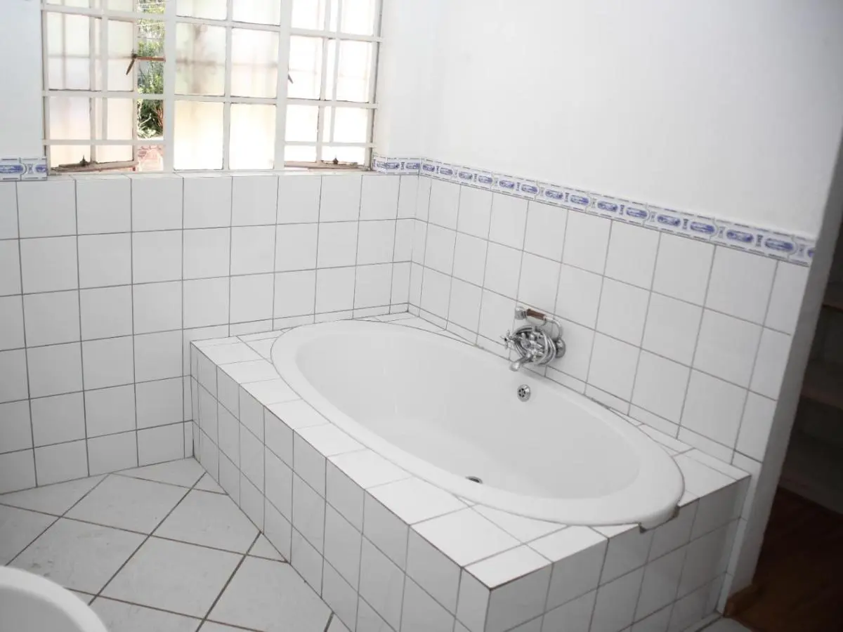 Image 6 of Urbanzuluhouse