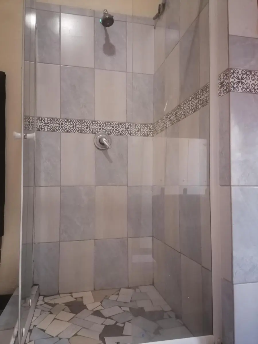 Image 4 of Valley Center Guest House