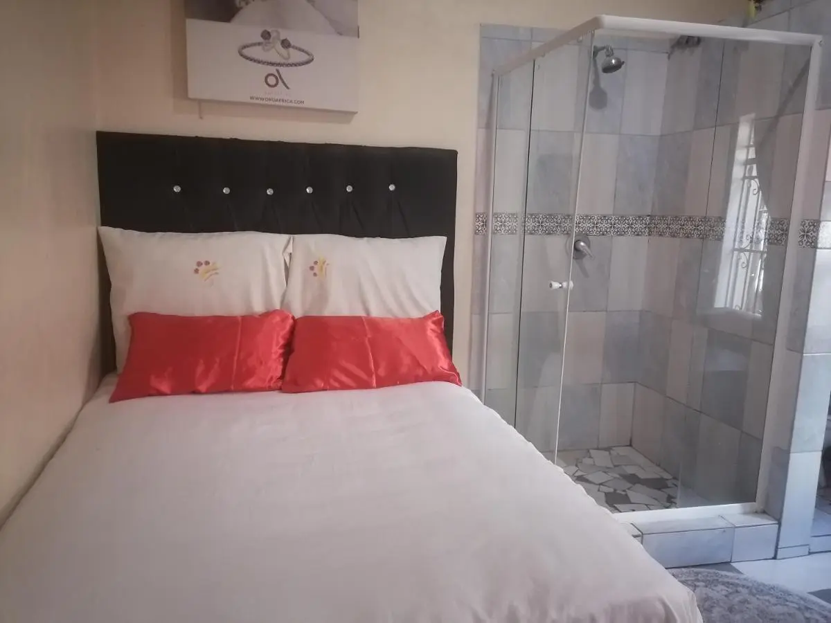 Image 1 of Valley Center Guest House