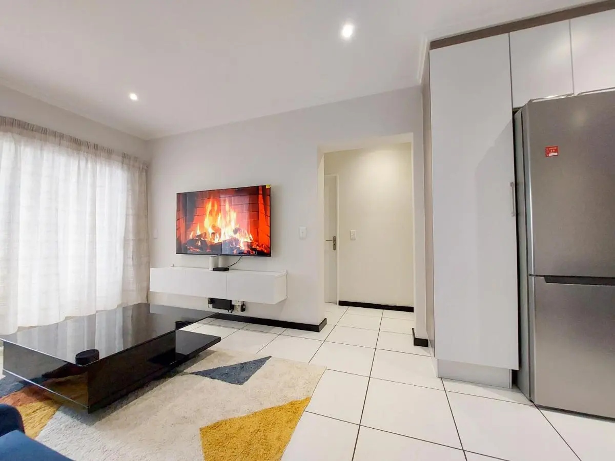 Image 3 of Ventura Haus