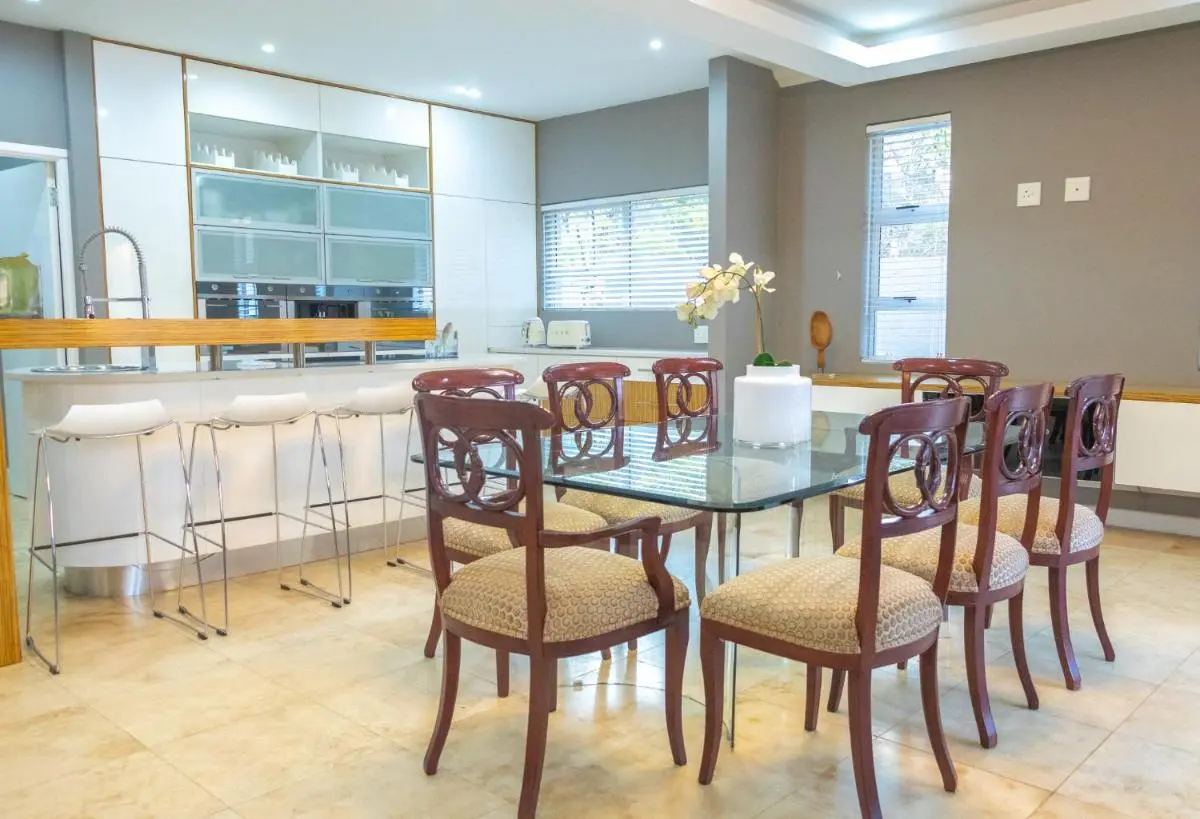 Image 3 of Villa In Sandton Johannesburg