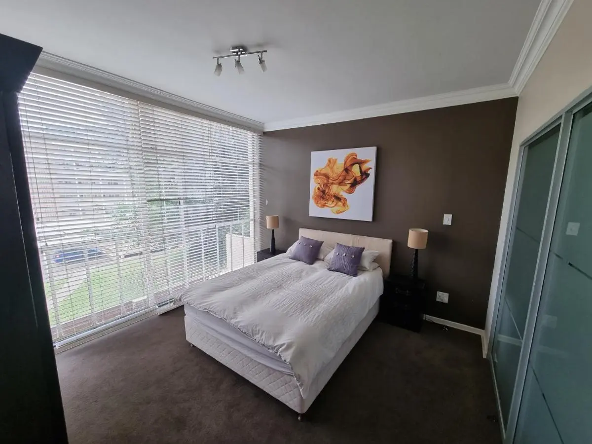 Image 1 of Walk frm Mandela Square, Sandton City and Gautrain