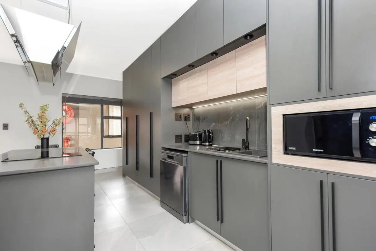 Image 3 of Westpoint 64