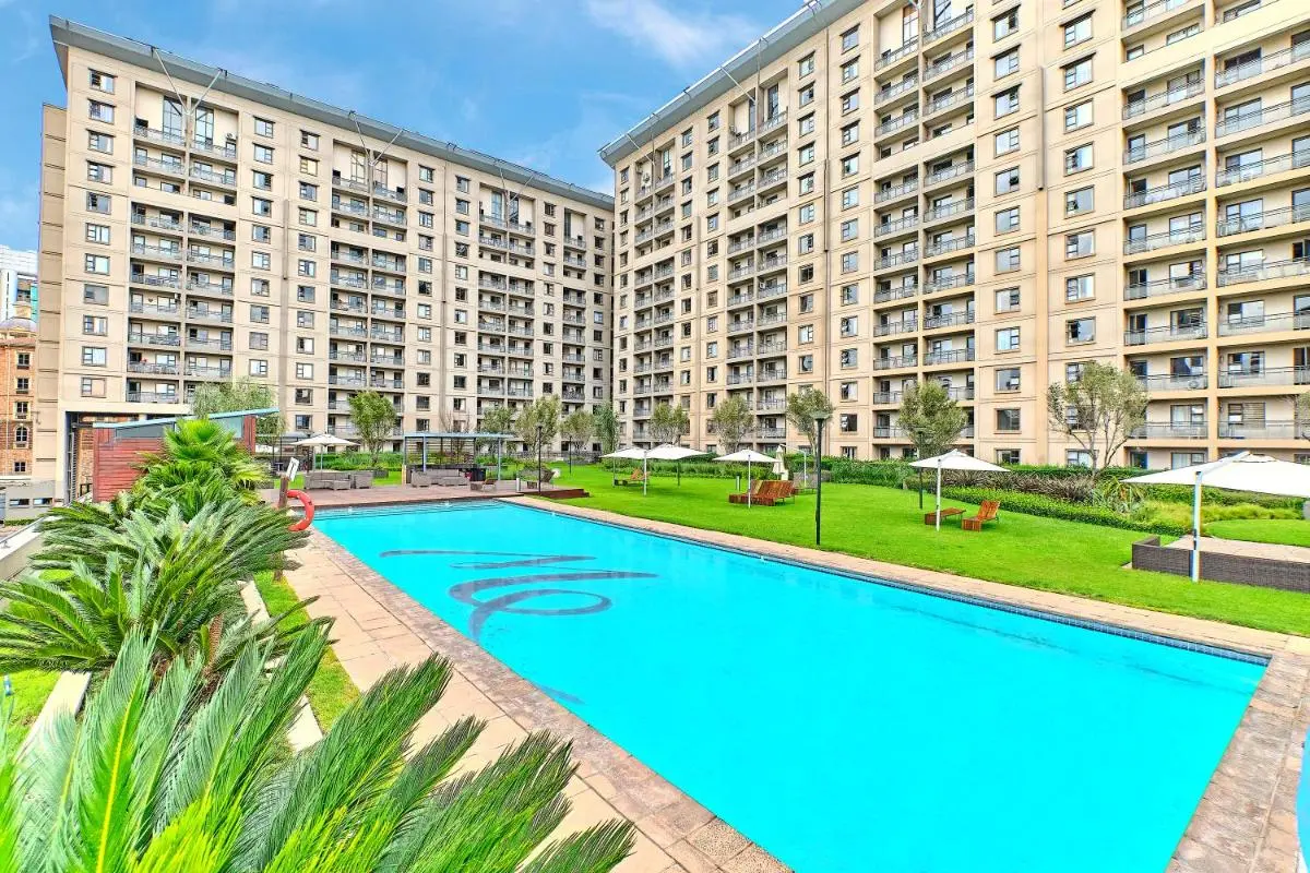 Image 3 of Westpoint Glammys Suites