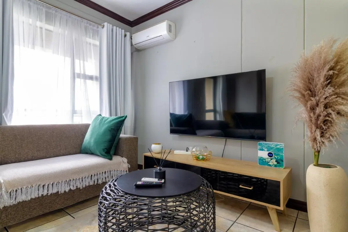 Image 5 of Westpoint Heart of gold