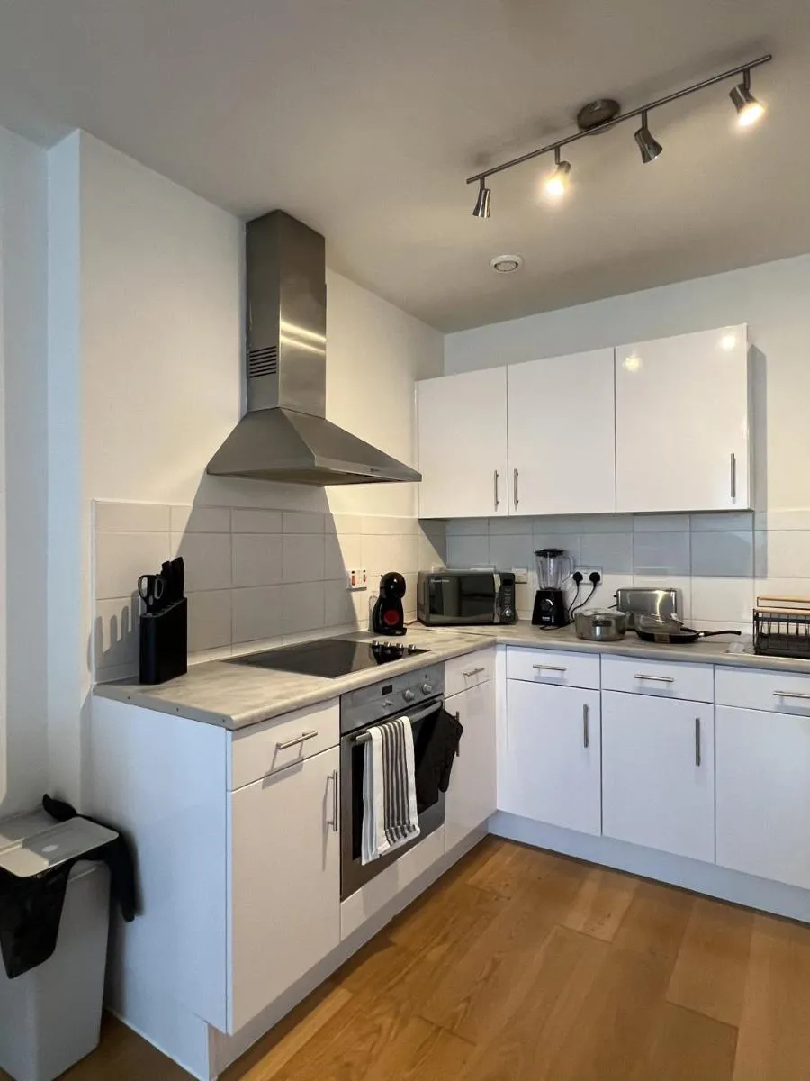 Image 4 of 1988 Homes – Greenwich