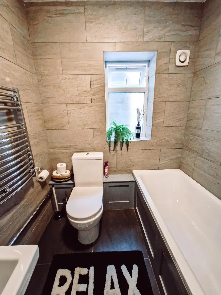 Image 5 of 1-Bed Camden Retreat 2 minutes Walk to Market and Tube