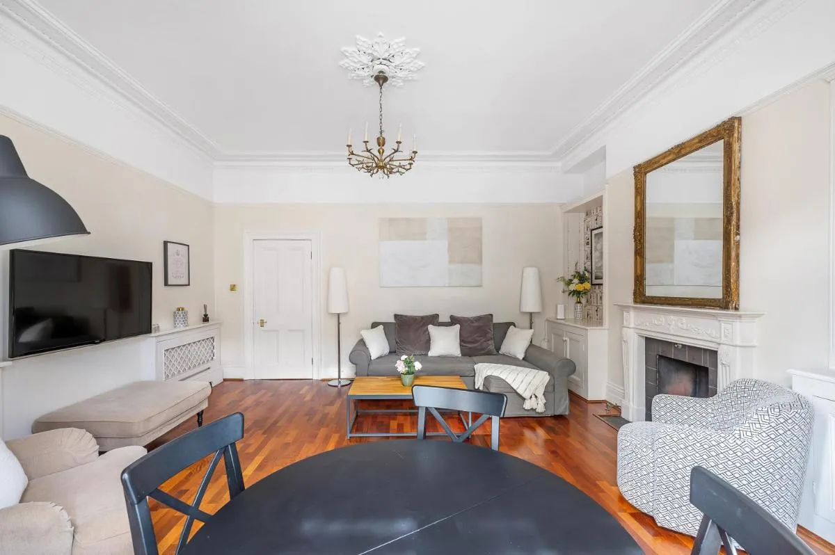 Image 5 of 1Bed Flat In Earl’s Court
