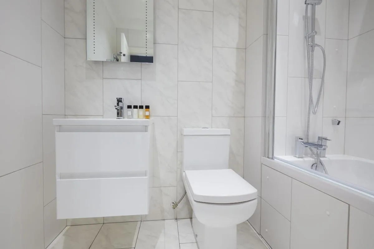 Image 3 of 1VH Virginia House, 31 Bloomsbury Way by City Living London