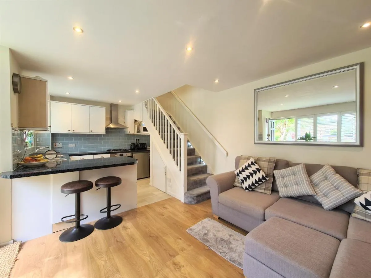 Image 3 of 1 Bed Terraced House