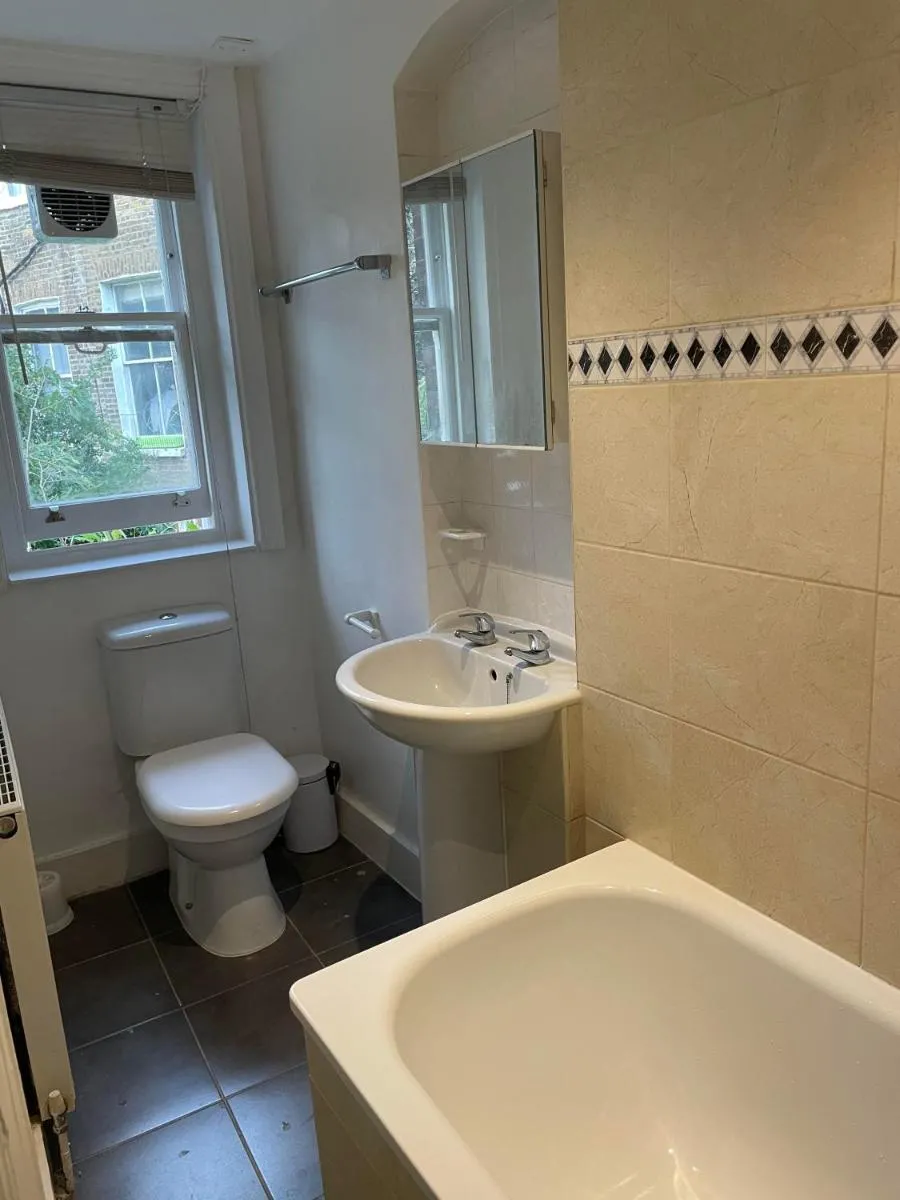 Image 5 of 1 Bedroom Apartment in the heart of West London