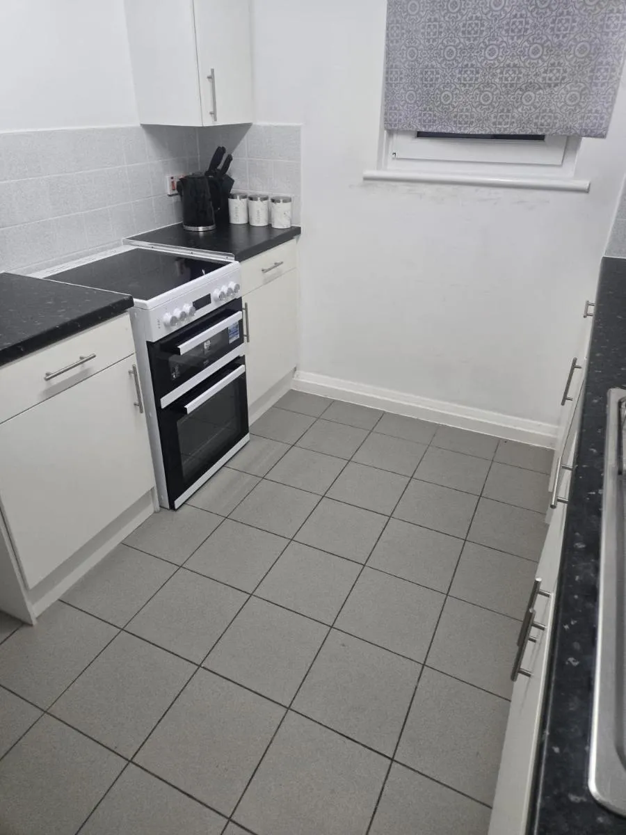 Image 4 of 1 Bedroom Hackney Well Street E9