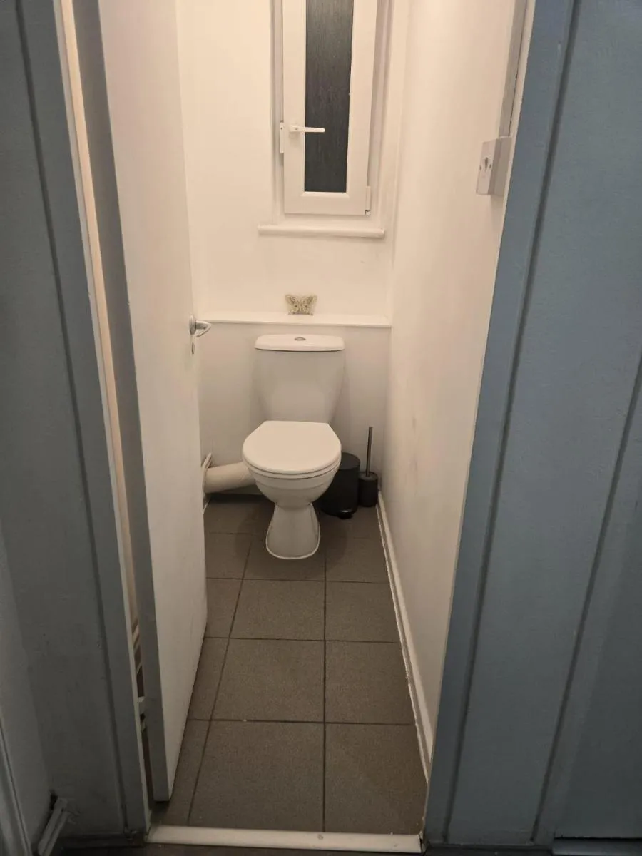 Image 5 of 1 Bedroom Hackney Well Street E9