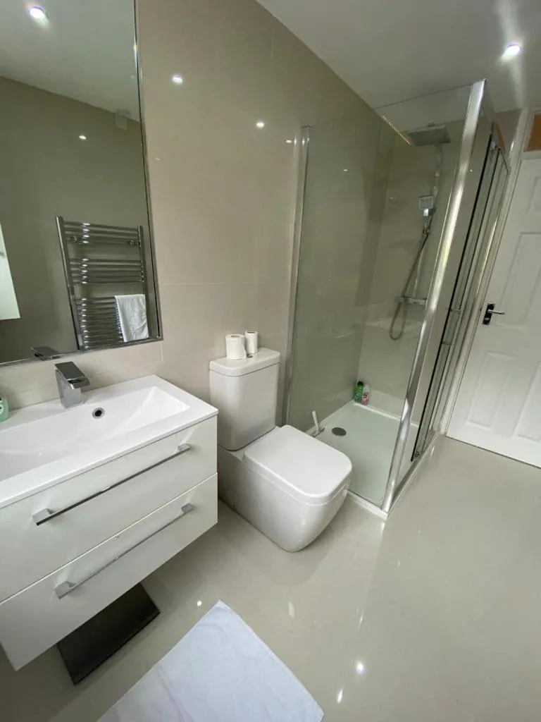 Image 3 of 1 Bedroom property in East London