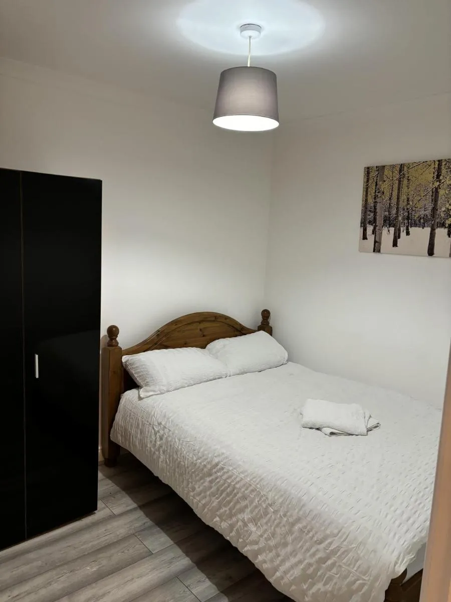 Image 4 of 1 bed flat sleeps 4 close to Wembley Stadium