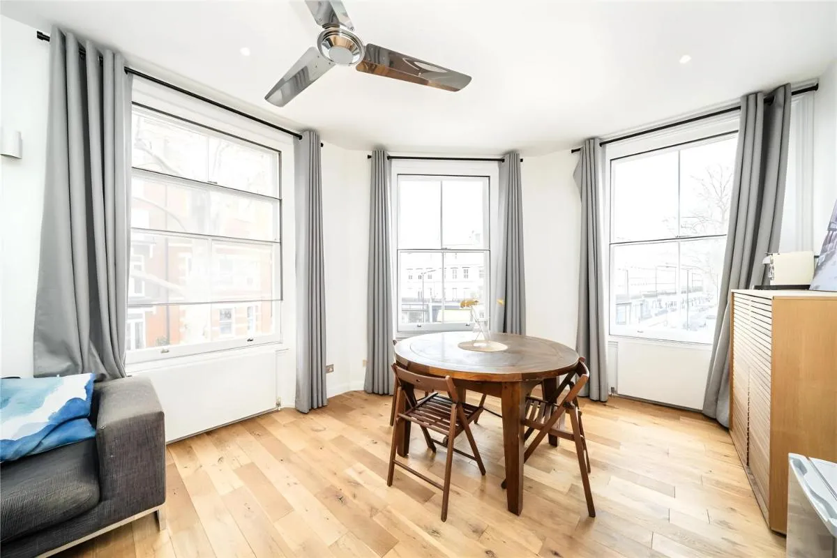 Image 4 of 2BD London Luxe Retreat in the Heart of City