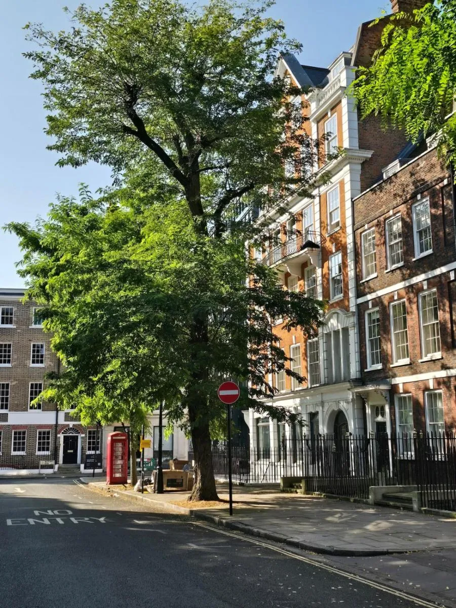 Image 5 of 2BD Luxurious Holborn Apartments