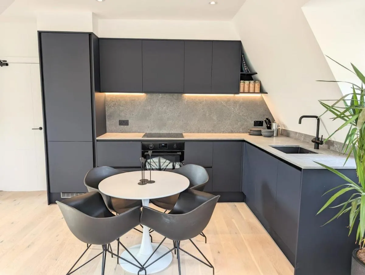 Image 4 of 2BR flat in Greater London with free parking