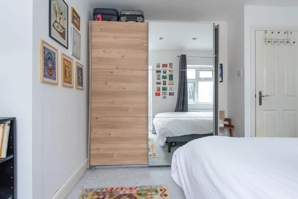 Image 5 of 2-Bed Apartment Steps from Muswell Hill