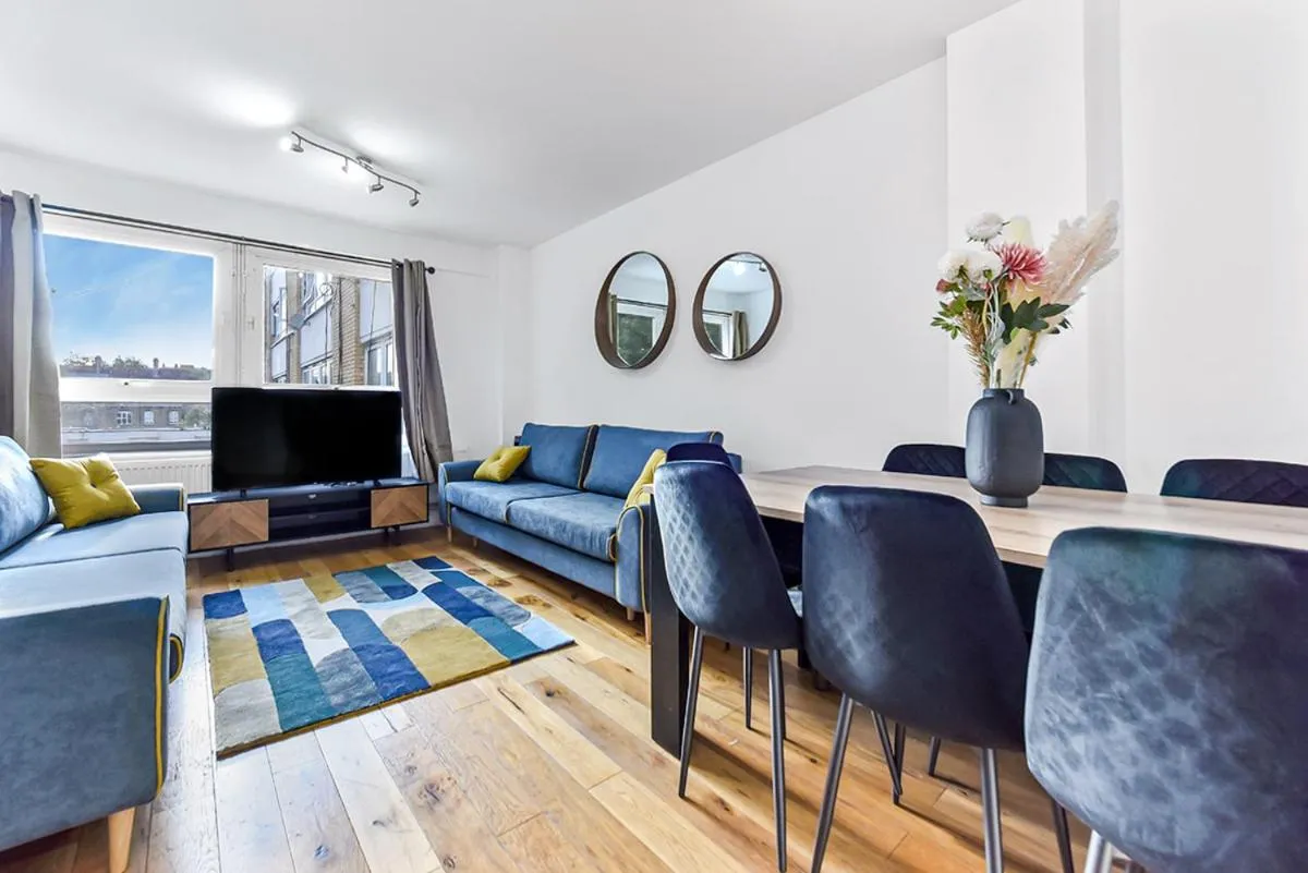 Image 5 of 2 Bed 2 Bath in Camden