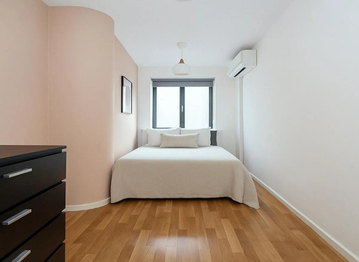 Image 3 of 2 Bed Flat in Camden with Garden