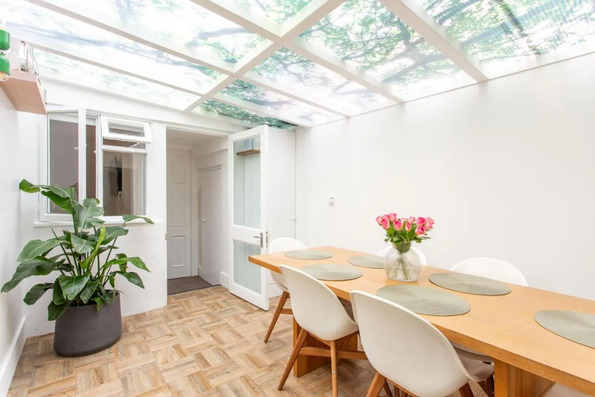 Image 4 of 2 Bedroom Apartments in Covent Garden Sleeps 6
