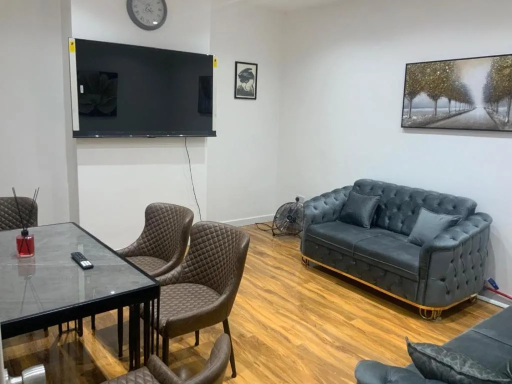 Image 1 of 2 Bedroom Appartment