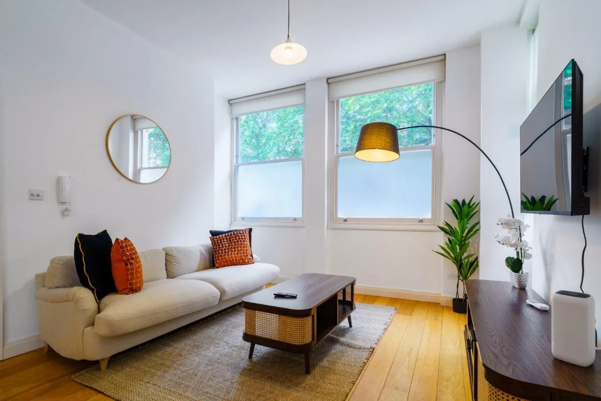 Image 4 of 2 Bedroom City Retreat next to Regents Park