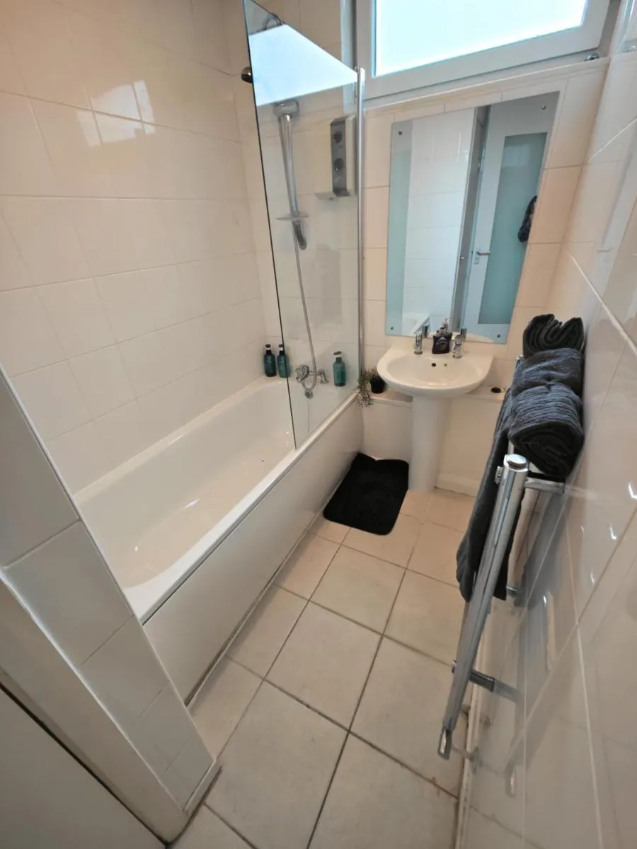 Image 5 of 2 Bedroom Flat Next to Lord’s Cricket Ground, Central London