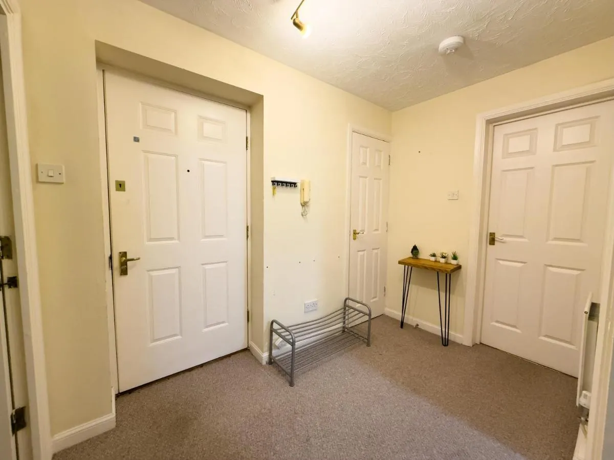Image 3 of 2 bedroom apartment with River view near London Excel O2arena IFS cloud cable car