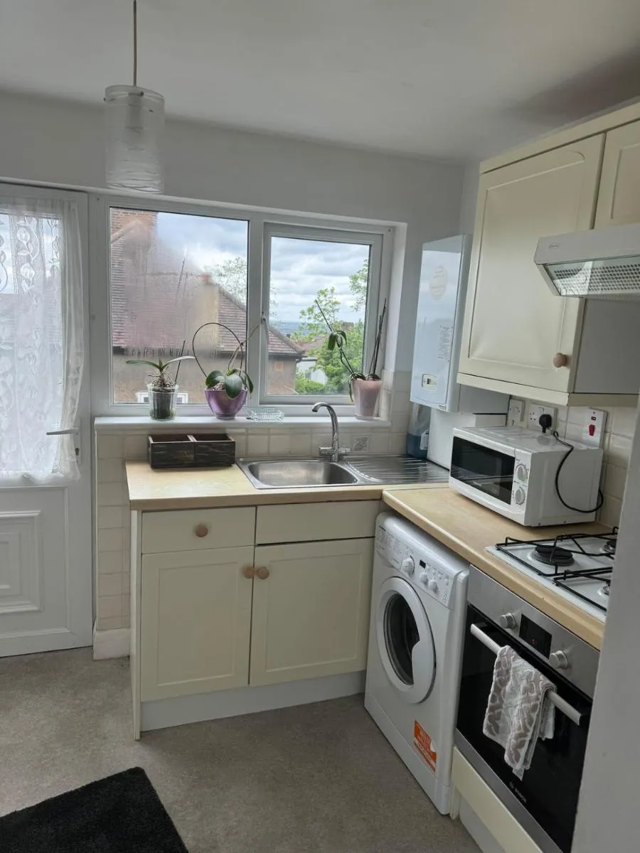 Image 4 of 2 bedroom cosy flat