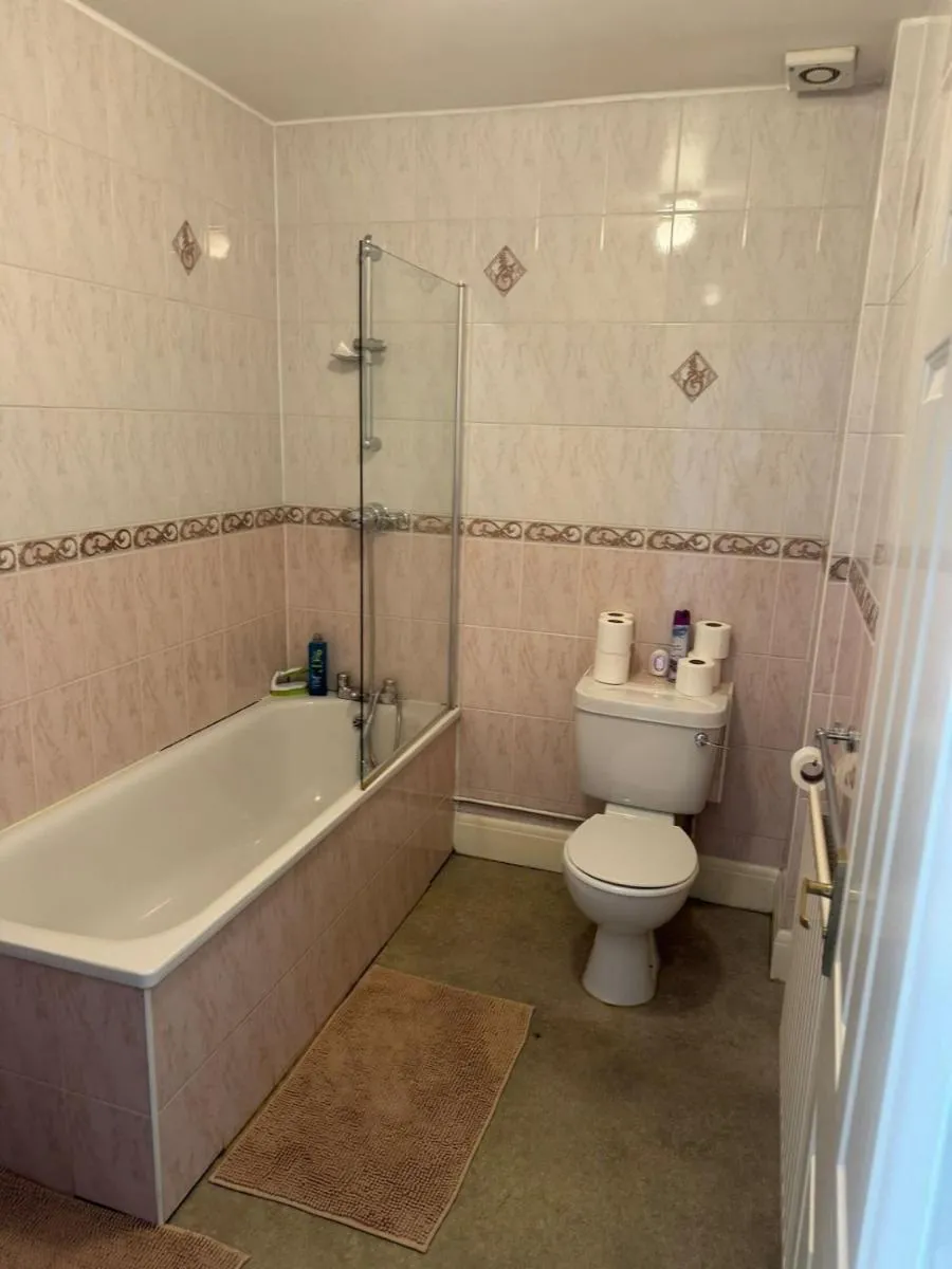 Image 3 of 2 bedroom cosy flat