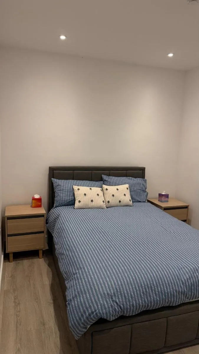 Image 3 of 2 bedroom maisonette in Stanmore newly refurbished