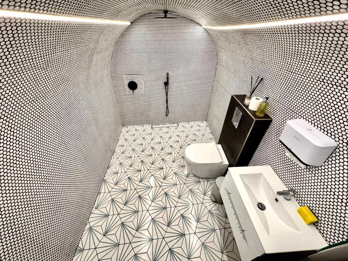 Image 3 of 2 bedroom subterranean luxury flat in Euston