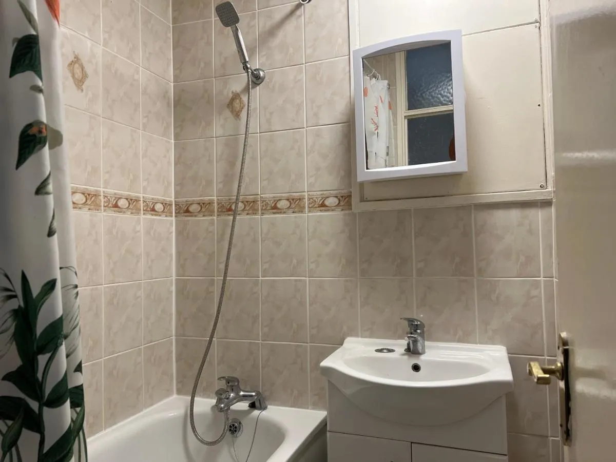 Image 3 of 2-bedroom Flat in Regents Park-Euston-Camden