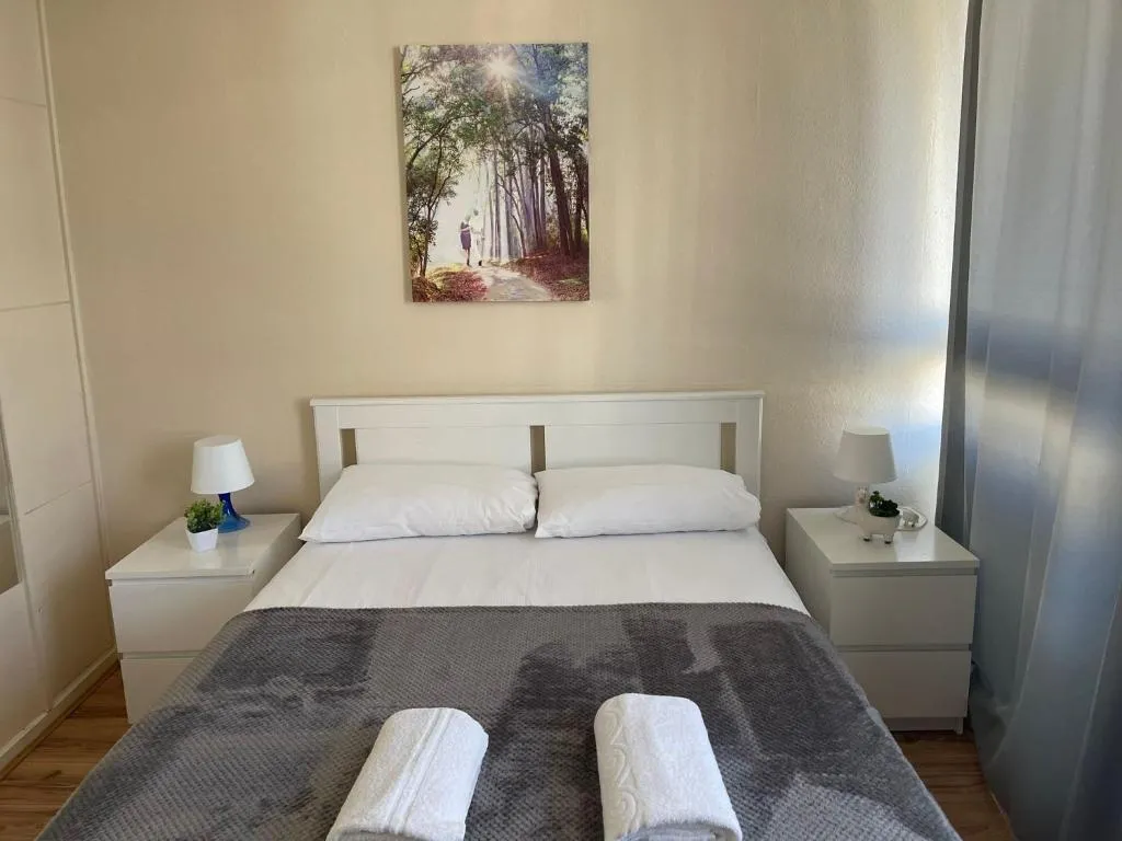 Image 1 of 2-bedroom Flat in Regents Park-Euston-Camden