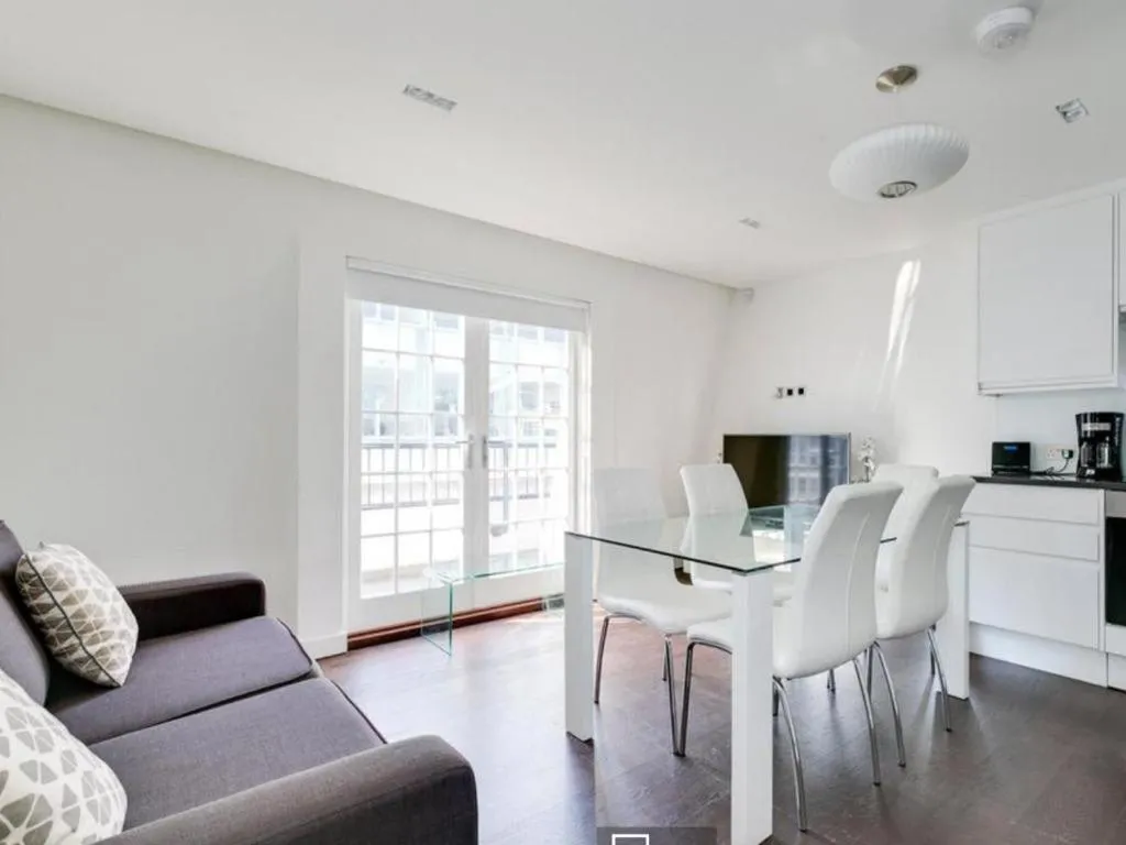 Image 4 of 3 bedroom penthouse with balcony