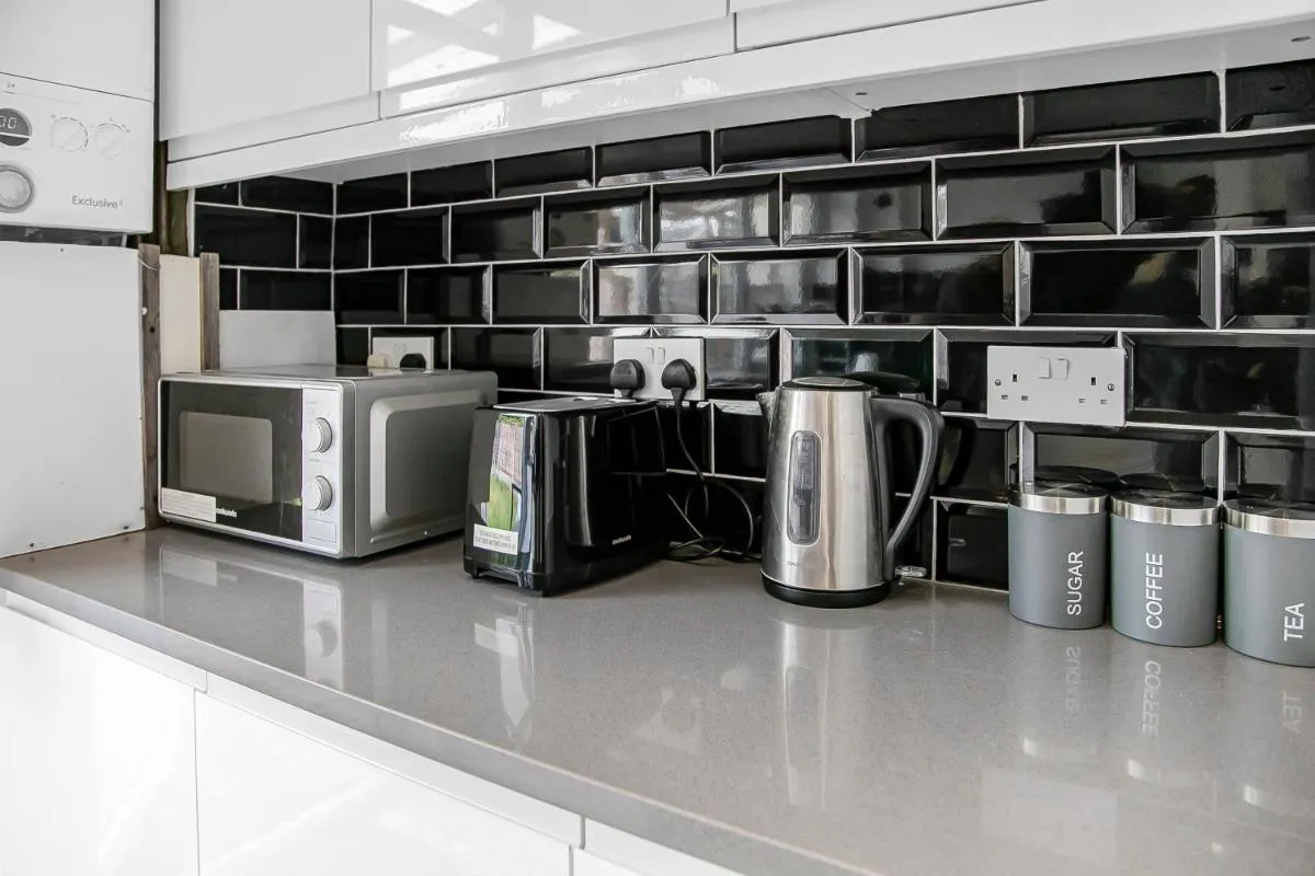 Image 4 of 3bed House Abbey wood Sleeps 8 Elizabeth Line