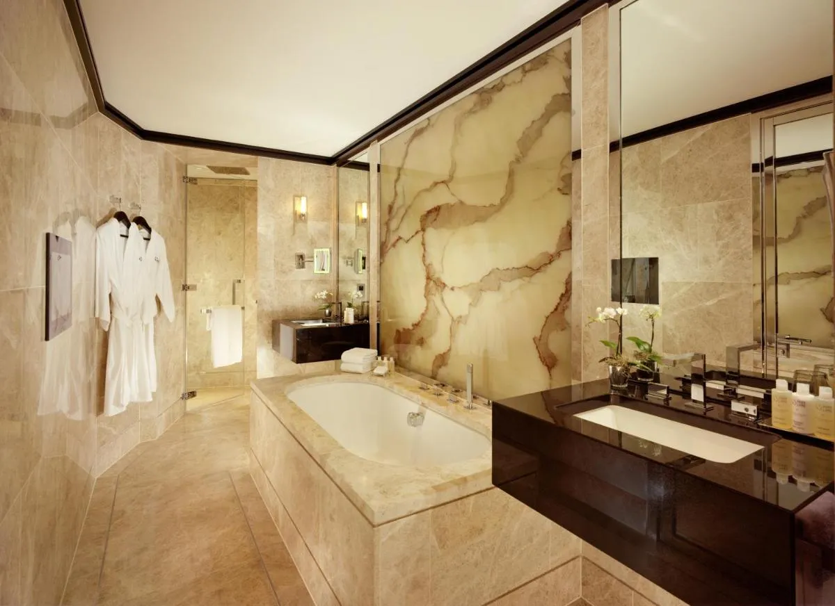Image 3 of 45 Park Lane – Dorchester Collection