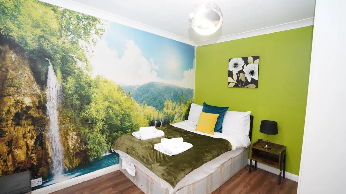 Image 2 of 59A Comfortable 3 Bedroom Home, Sleeps 6 By Easy 2 Manage