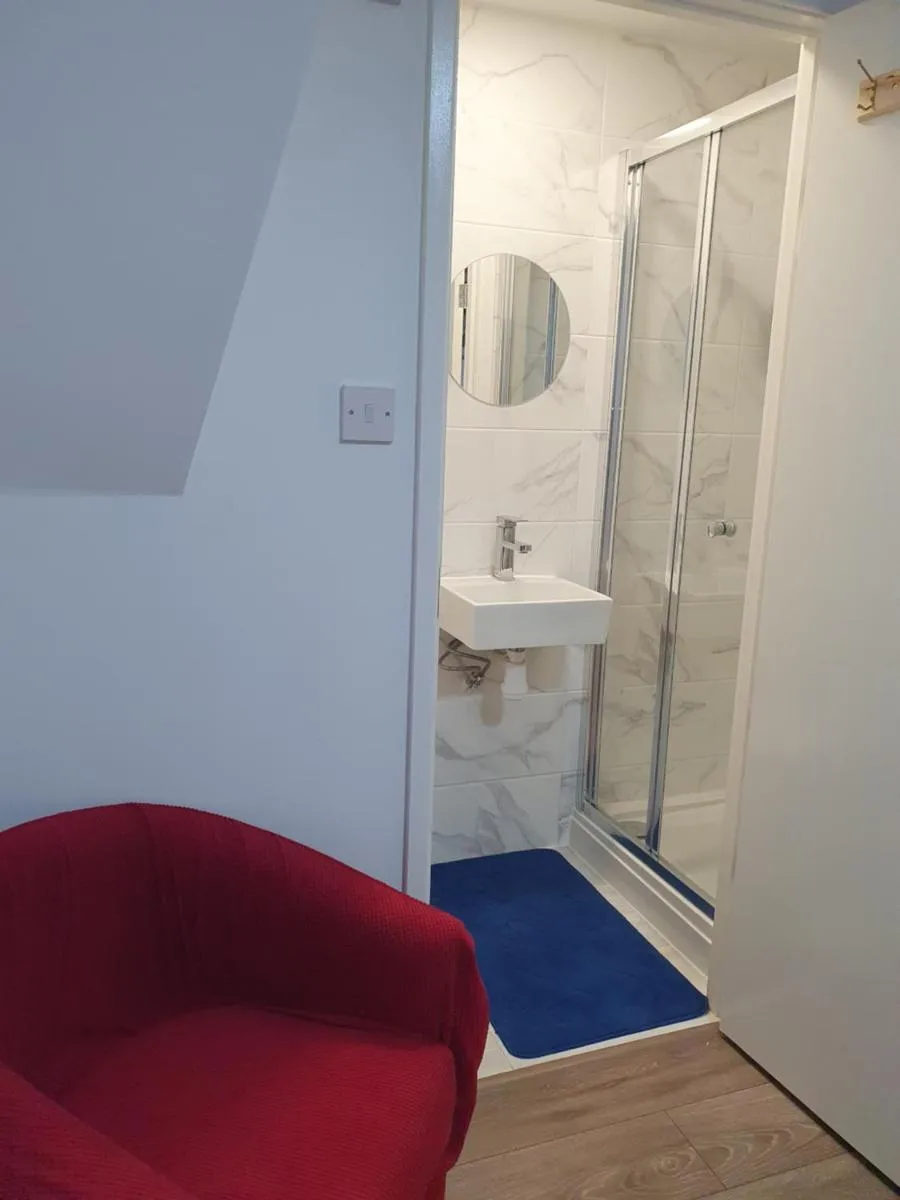 Image 3 of AMH Hotel – Greenford Station