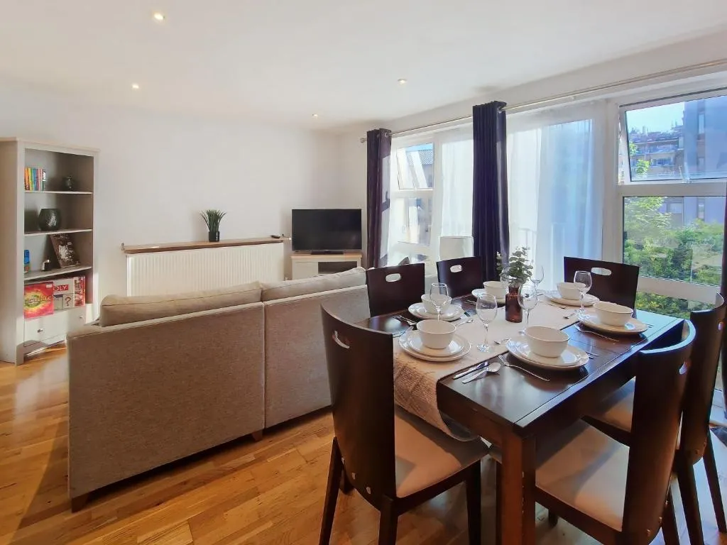Image 1 of AO Home Lettings – Ferry Quays – Brentford
