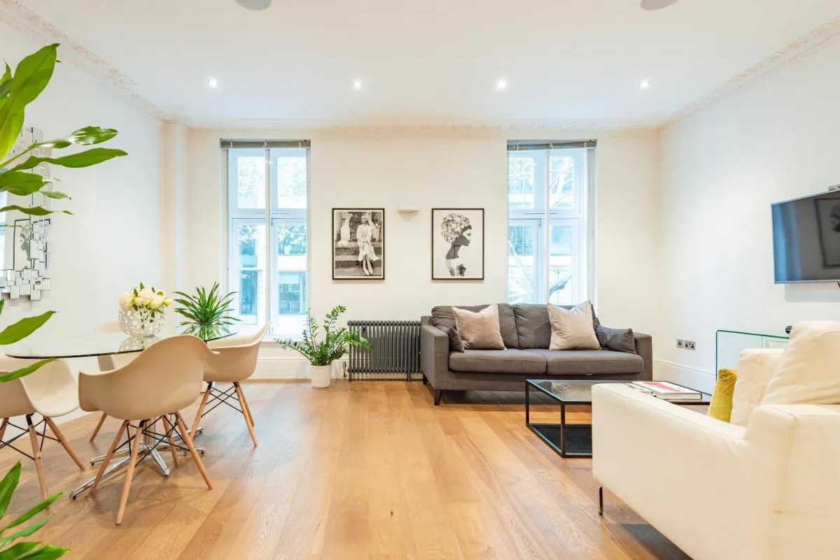 Image 5 of ARCORE London Premium Apartments Shaftesbury Avenue