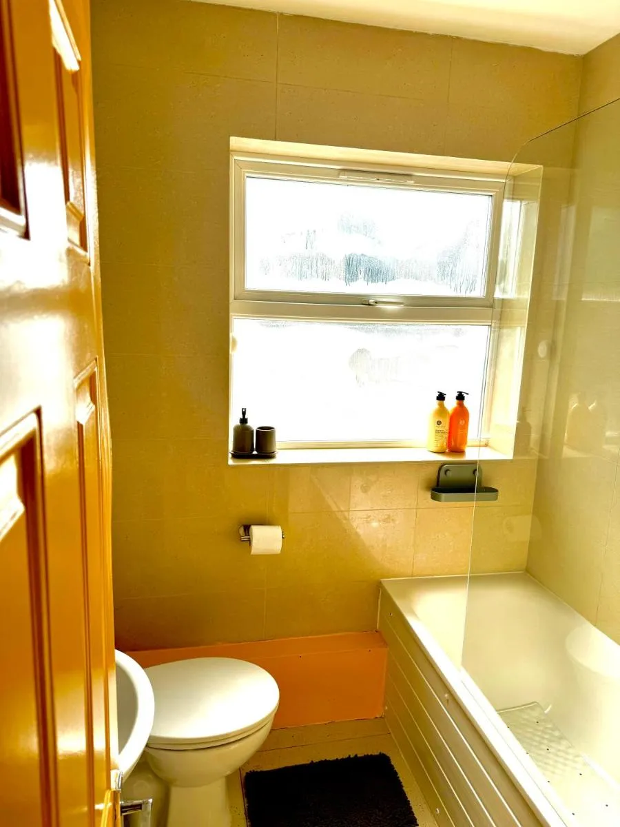 Image 4 of A Lovely 1 Bedroom Flat / Modern-Cosy