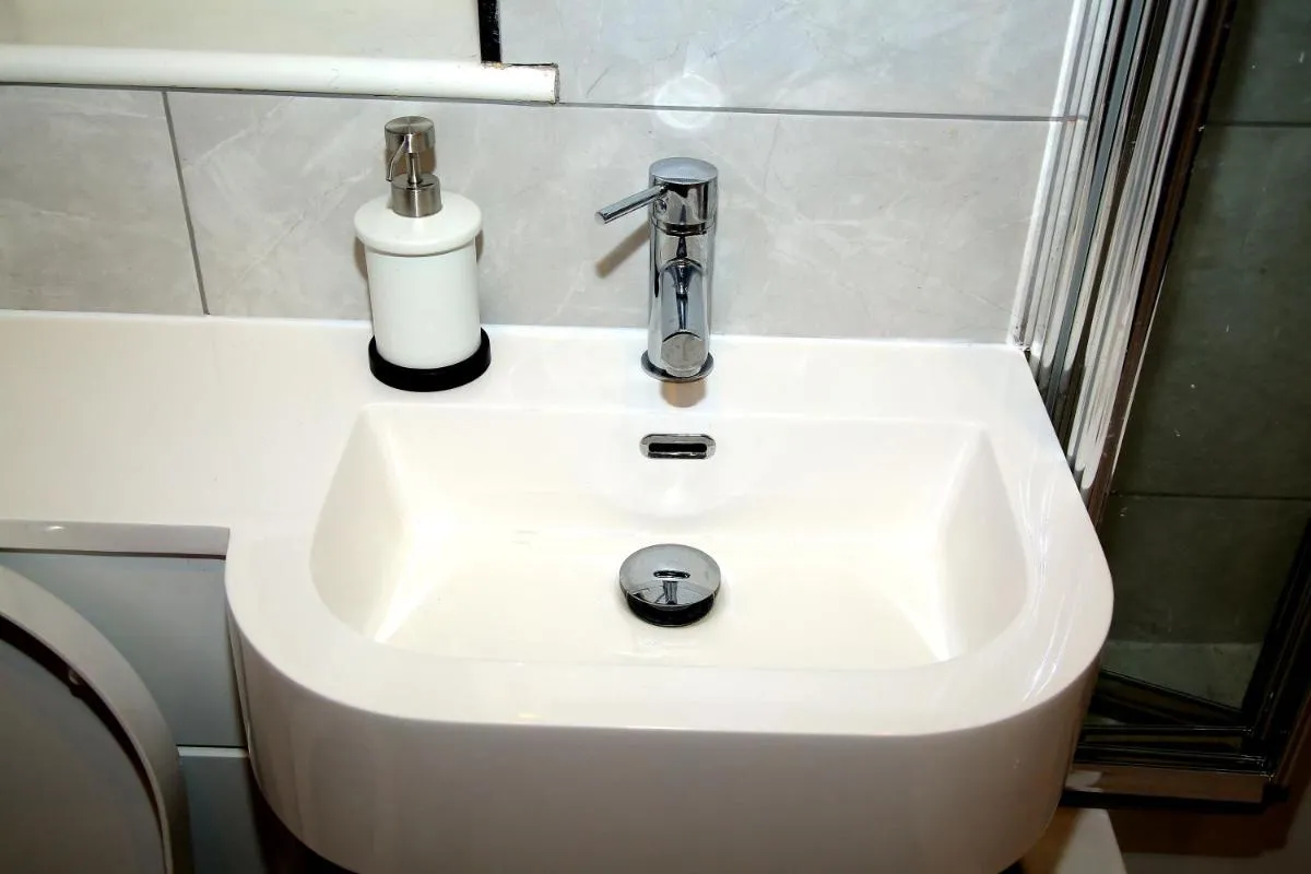 Image 3 of A Modern, Comfy Newly Remodeled 2bd House