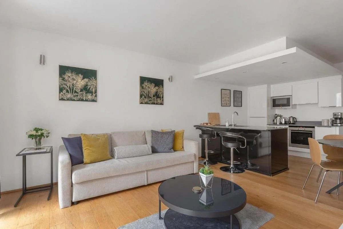 Image 3 of A modern two bedroom flat with private parking