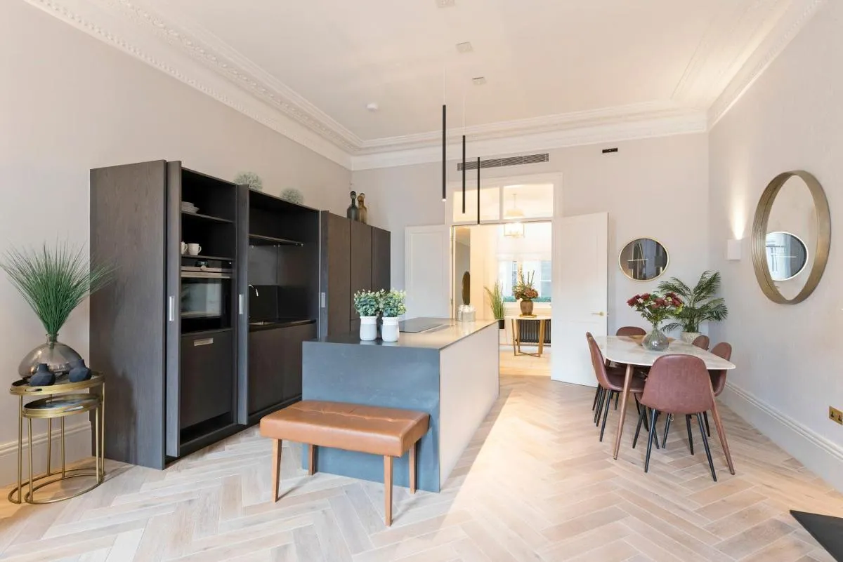 Image 4 of Air Con – Luxury Apartment – Hyde Park