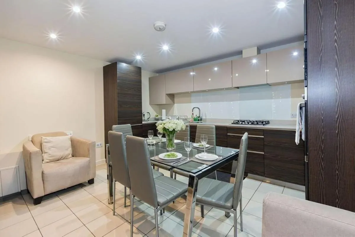 Image 4 of Amanah Properties – Shepherd Bush Central Sleeps 7