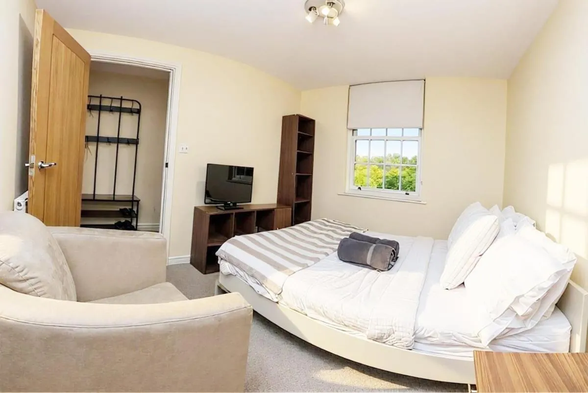 Image 5 of Amanah Properties – Shepherd Bush Central Sleeps 7
